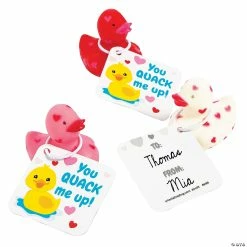 Brand new ⭐ Mini Rubber Ducks with Hearts Valentine Exchanges with Card for 24 😀